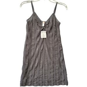BKE Gray Lace Tank Tunic NEW Stretch Lace V-Neck Classic Sleeveless Women Size M